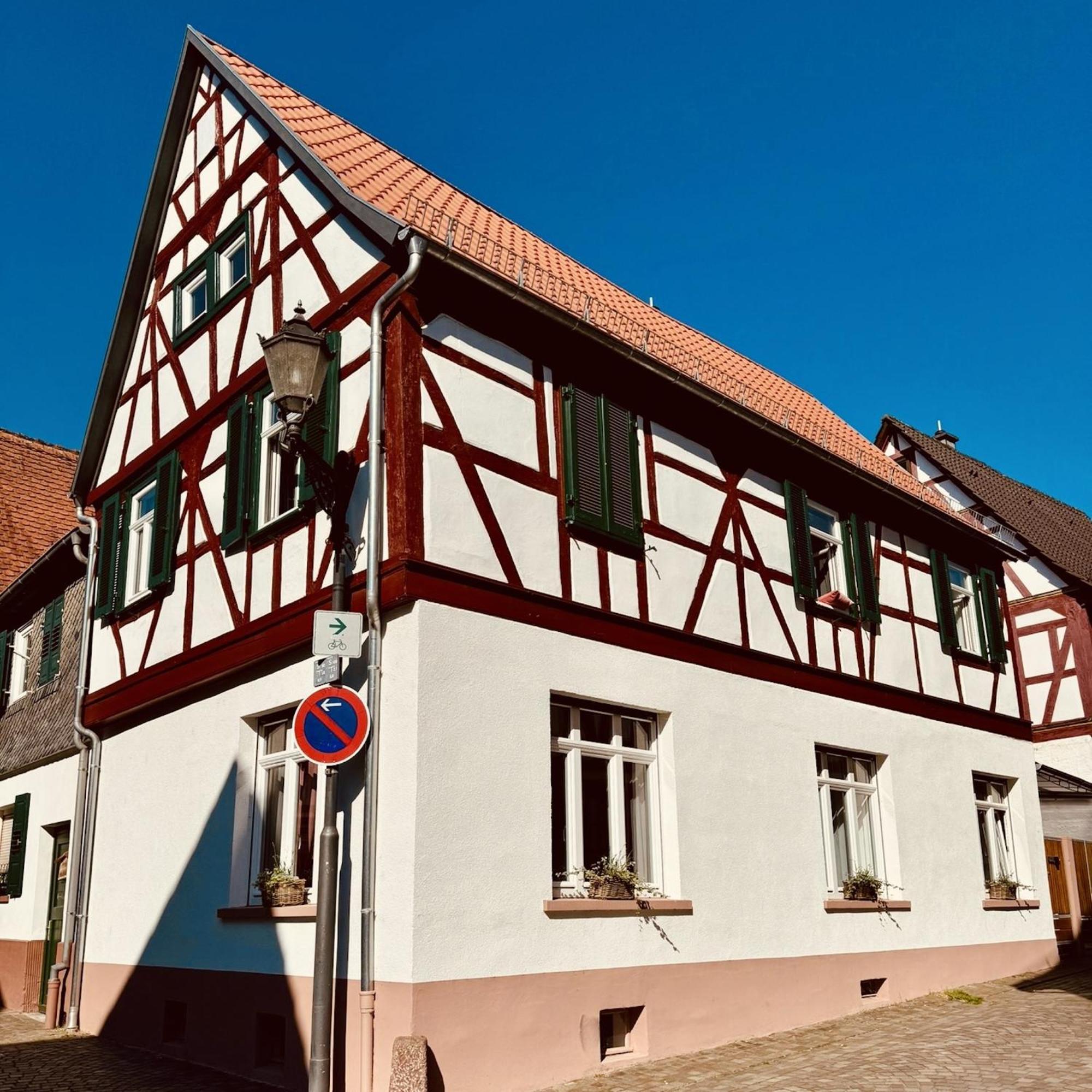 Pures Glueck Seligenstadt Exterior photo